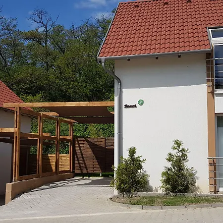 Kenese-völgye Villahotel-2